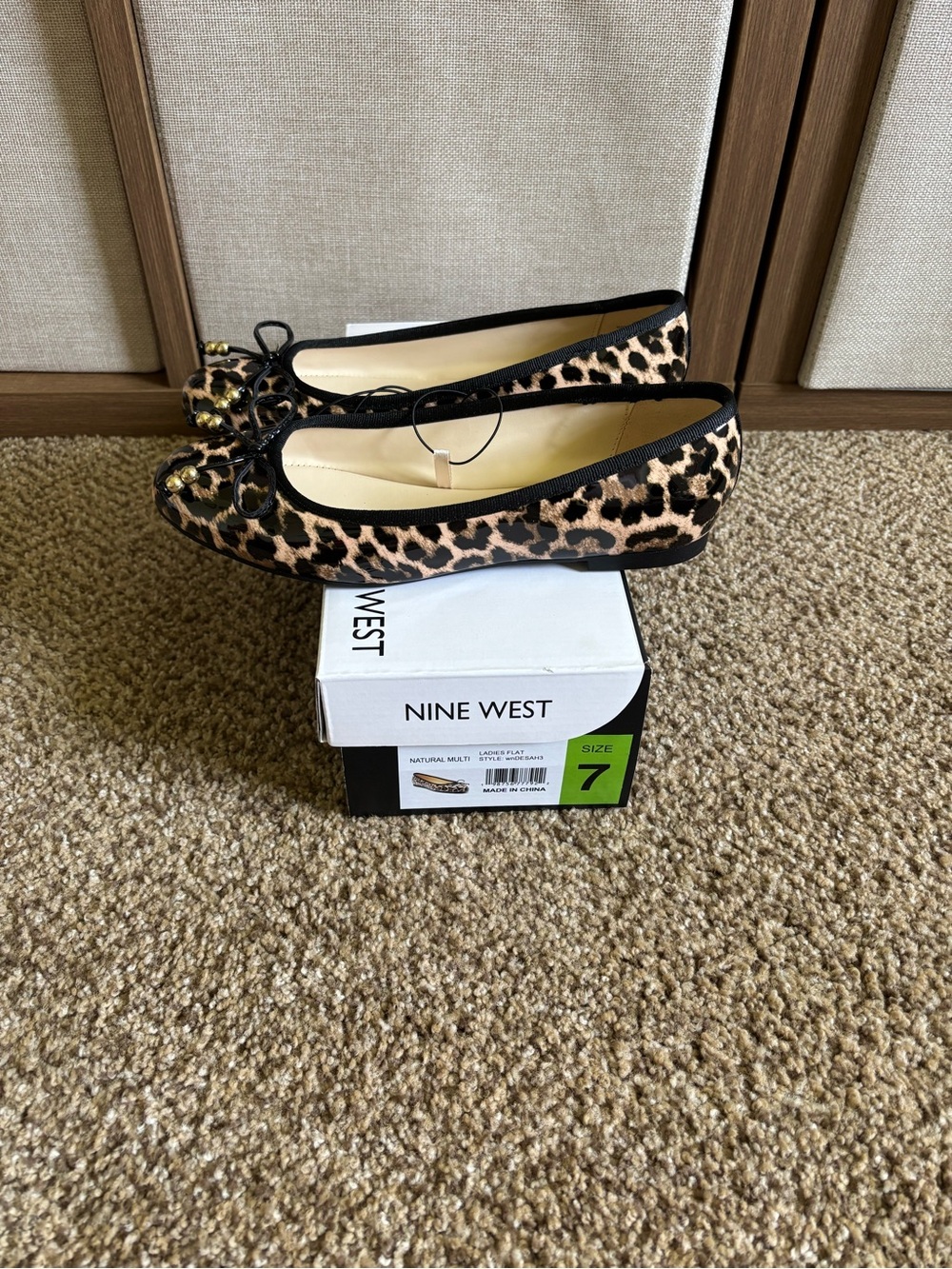 Nine West Size 7 Leopard Print Ballet Flats